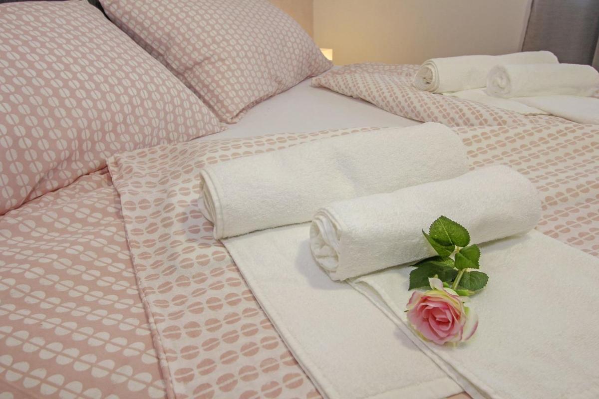 Villa Natascha In Pamici - Haus Fuer 6 Personen Žminj Esterno foto